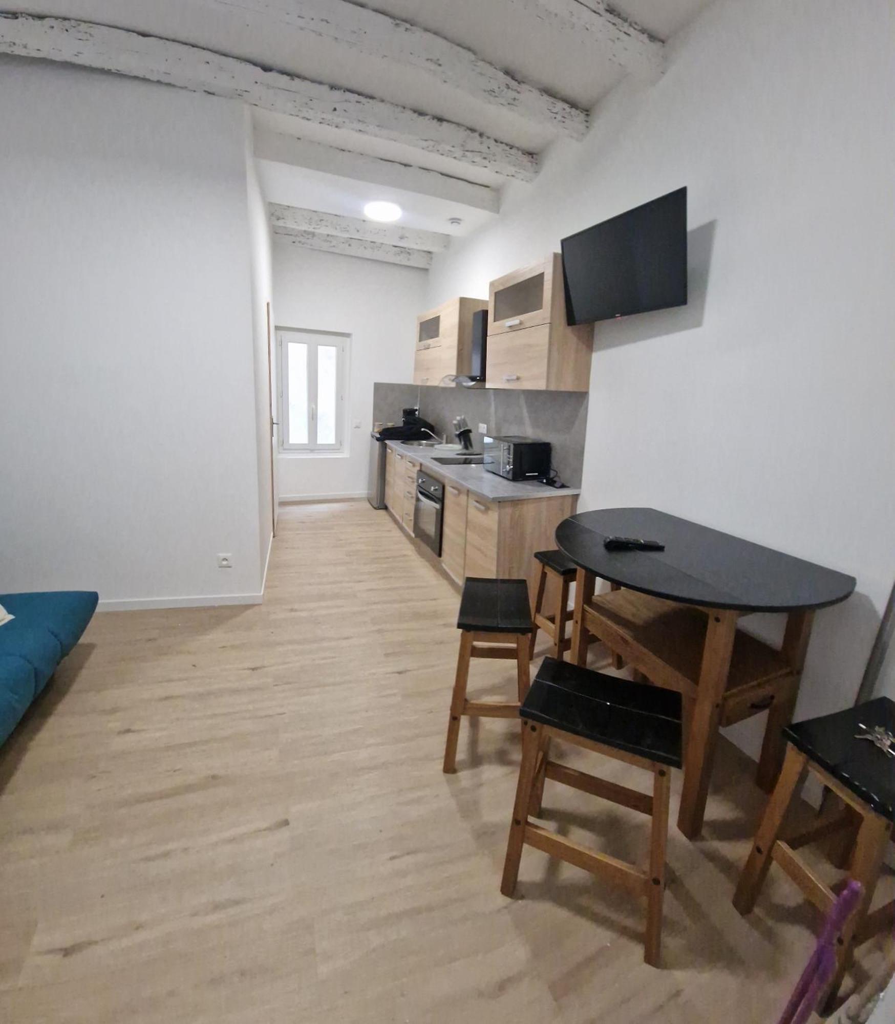 Saime Apartment Meze Ngoại thất bức ảnh